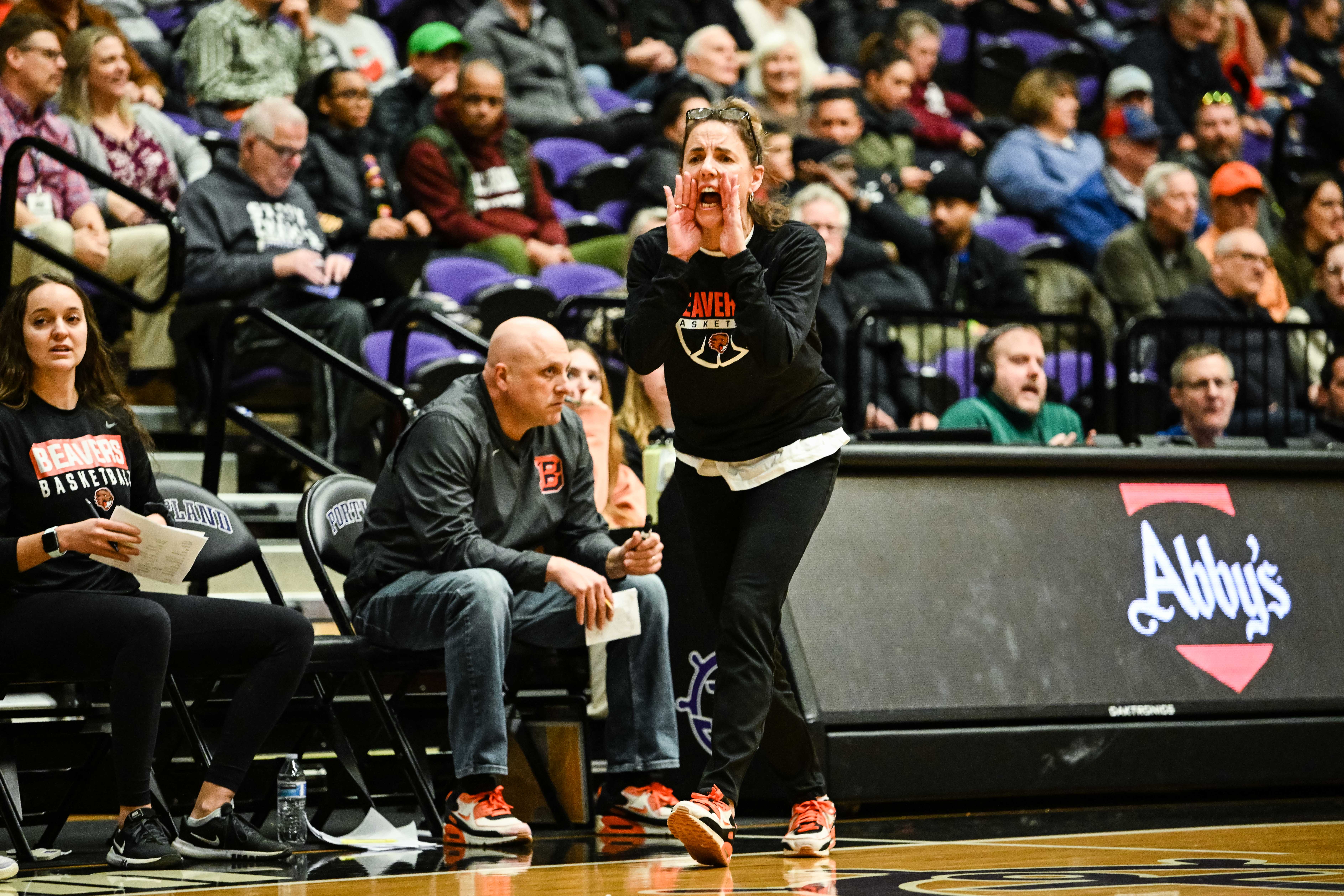 Clackamas Beaverton 6A Oregon girls basketball quarterfinal Naji Saker 1 -39